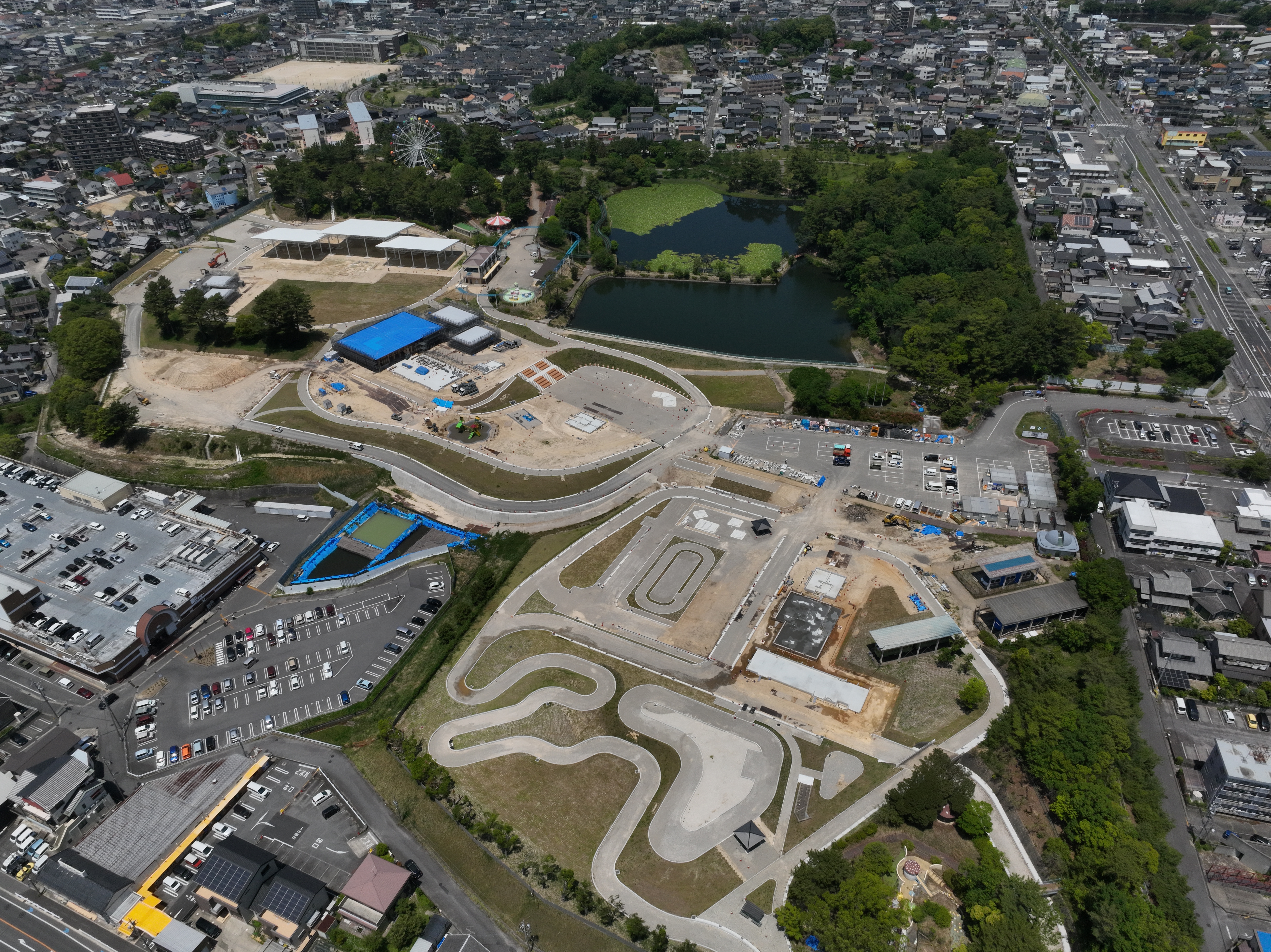 工事進捗状況：岡崎南公園作業所｜安藤・間
